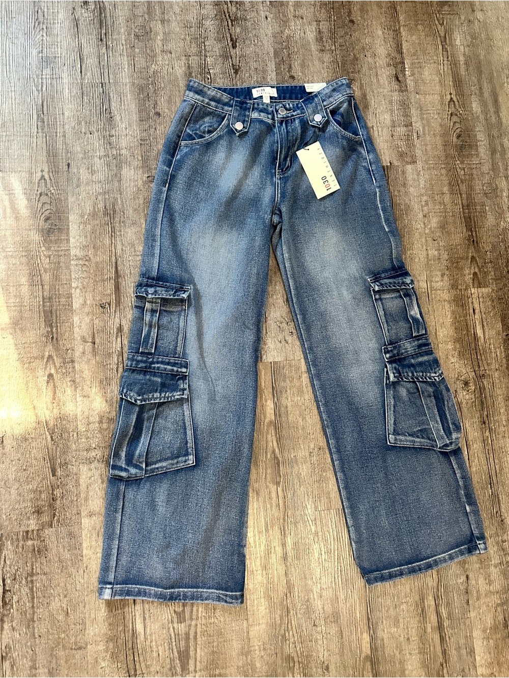 NWT 1030 Tenthirty Mid Rise Wide Leg Cargo Jeans Size 3 / 26 Blue Denim Y2K